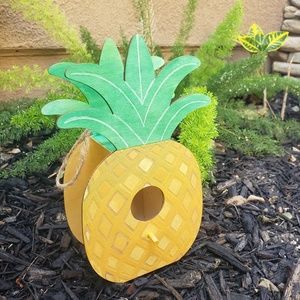 Pineapple birdhouse hand painted